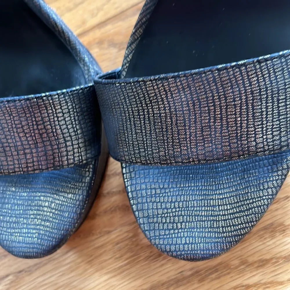Madden Girl Ankle Rollo Platform Stiletto 5” Golden Metallic/ Black Heels-9.5